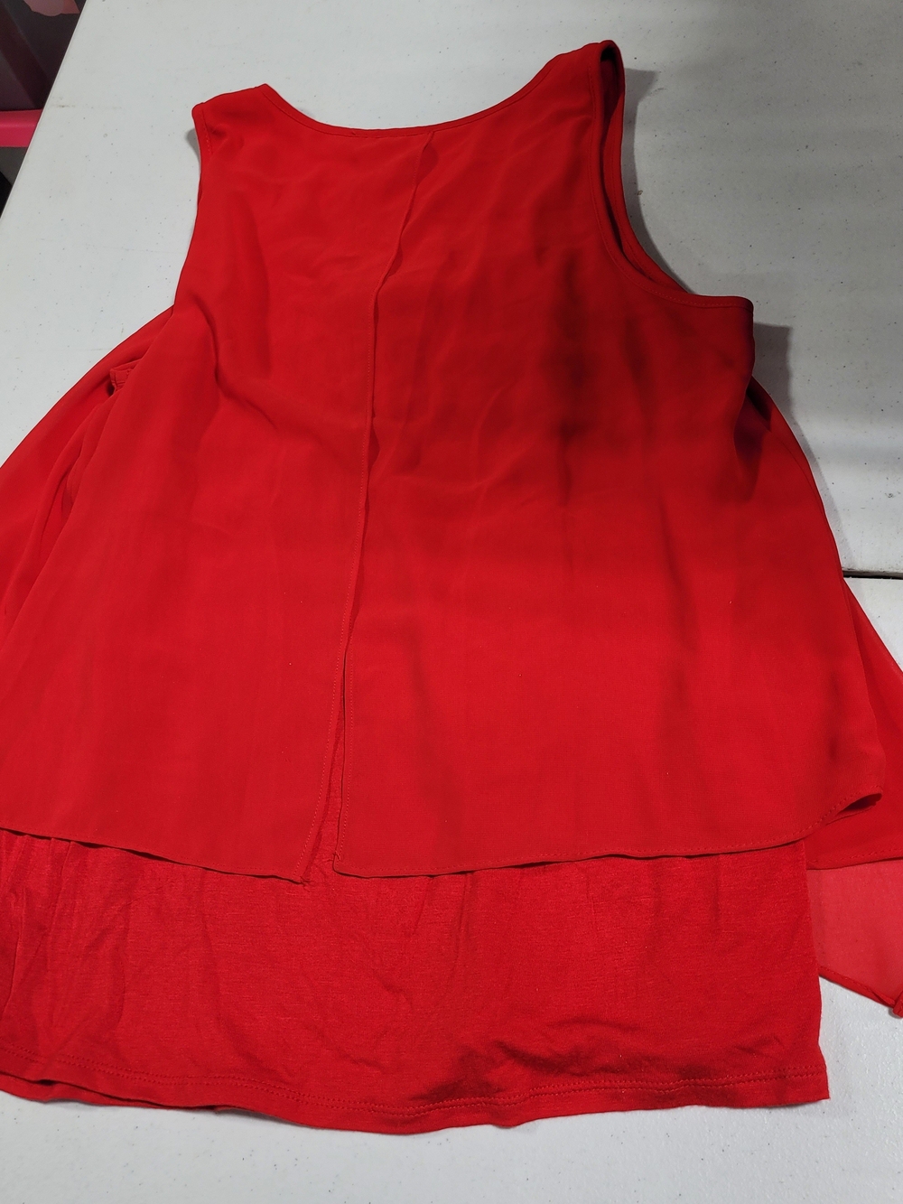 I.N. San Francisco Red Layered V-Neck Chiffon Tank - Picture 3 of 3